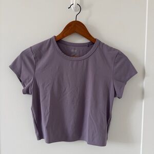 Uniqlo AIRism Cropped T-Shirt